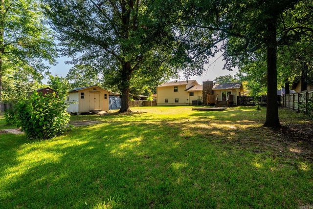 1212 N JEFF DAVIS Street, Jacksonville, AR 72116
