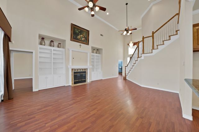 1001 Tennison Drive, Euless, TX 76039