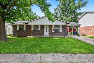 2322 Battlefield Drive, Florissant, MO 63031