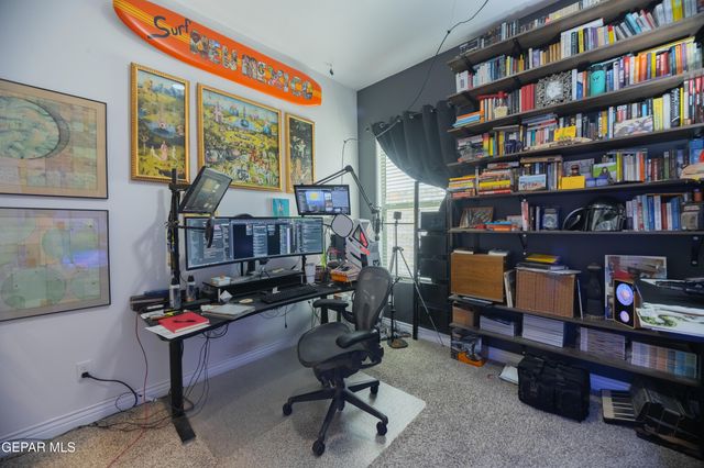 1770 Sidesaddle Drive, El Paso, TX 79911