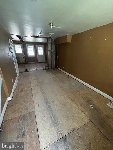 2565 CECIL AVE, Baltimore, MD 21218