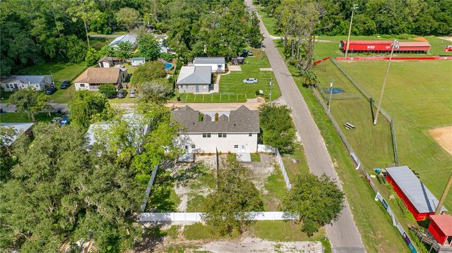 305 SE 5TH TERRACE, Williston, FL 32696