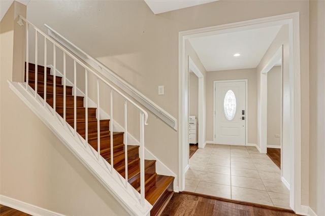 14724 Perthshire Road C, Houston, TX 77079