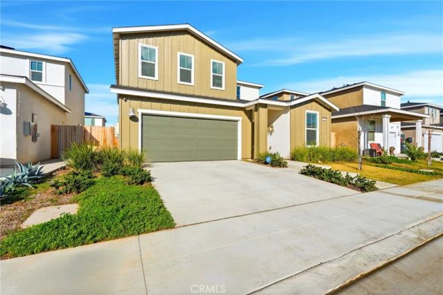 4225 Hampton, Clovis, CA 93619