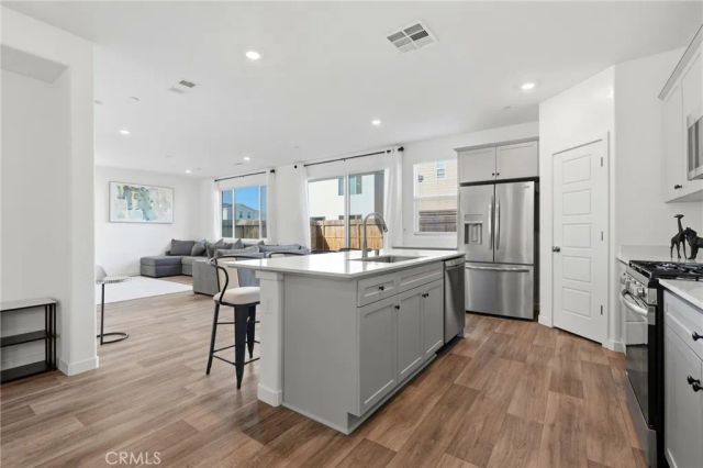 4225 Hampton, Clovis, CA 93619