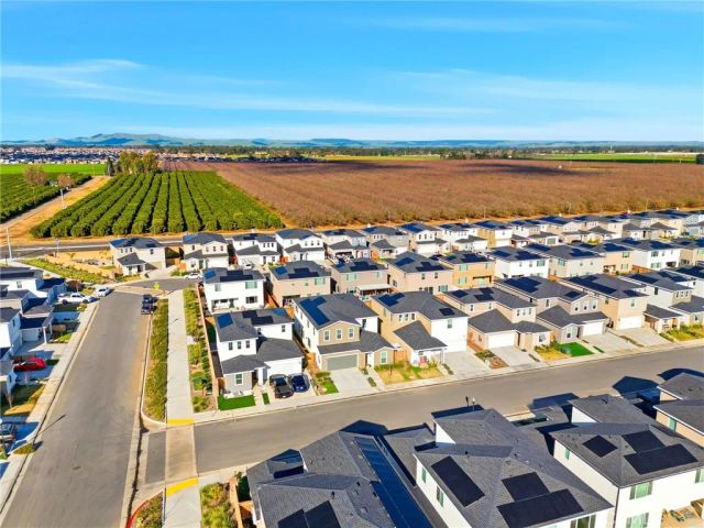 4225 Hampton, Clovis, CA 93619