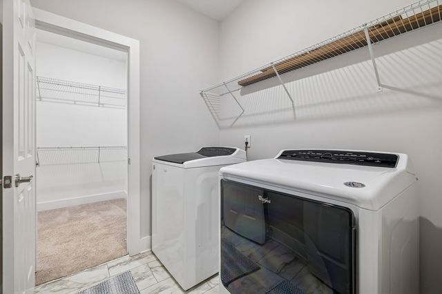 428 Triple Crown Cir, Gallatin, TN 37066