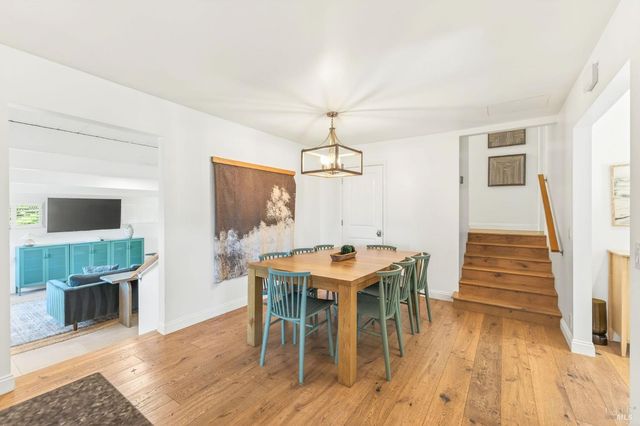 4460 Bennett Valley Rd, Santa Rosa, CA 95404