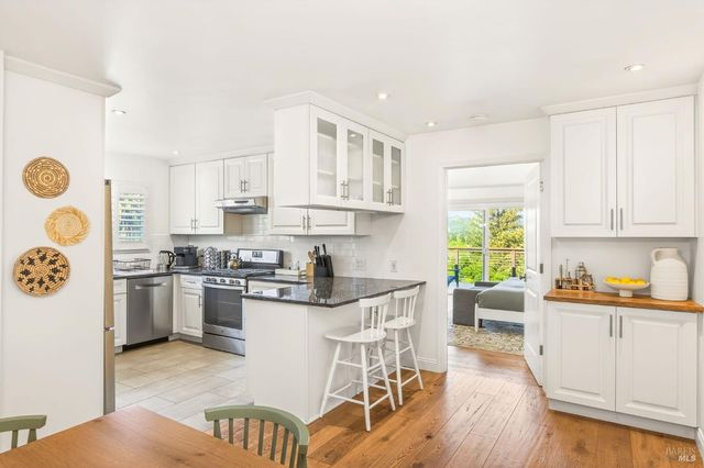 4460 Bennett Valley Rd, Santa Rosa, CA 95404