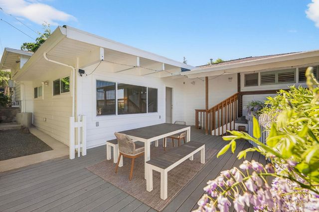 4460 Bennett Valley Rd, Santa Rosa, CA 95404