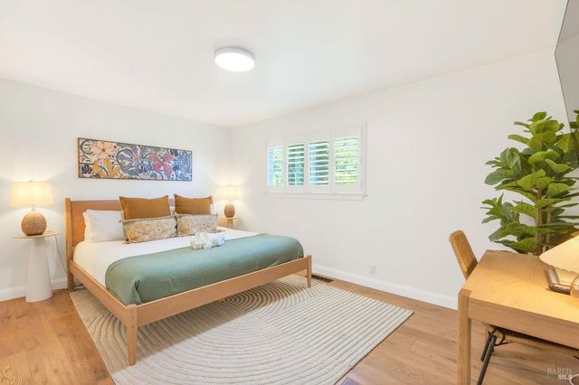 4460 Bennett Valley Rd, Santa Rosa, CA 95404