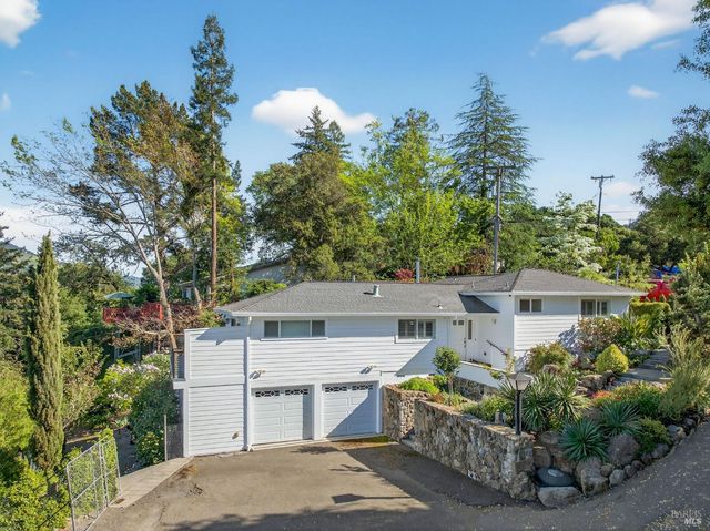 4460 Bennett Valley Rd, Santa Rosa, CA 95404