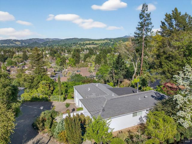 4460 Bennett Valley Rd, Santa Rosa, CA 95404