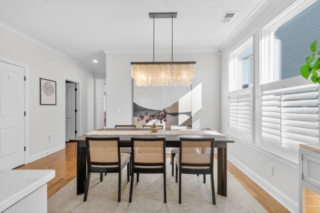 3213 Vinemont Dr, Thompsons Station, TN 37179