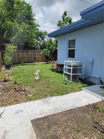 22300 SW 117th Avenue 4, Miami, FL 33170