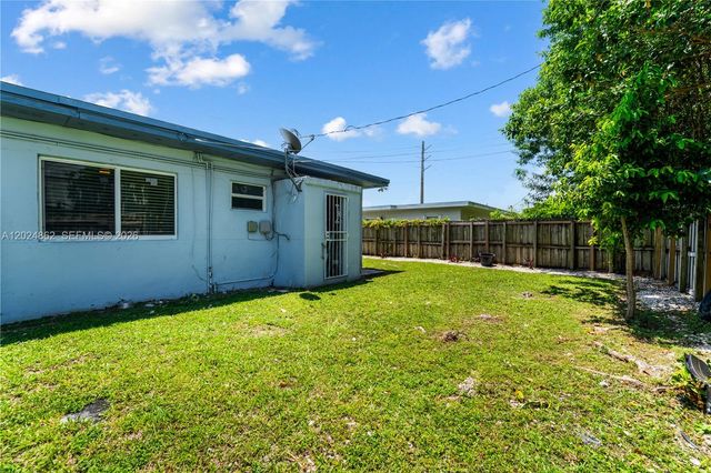 22300 SW 117th Avenue 4, Miami, FL 33170