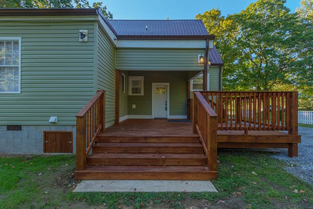 327 Main Street, Paint Lick, KY 40461