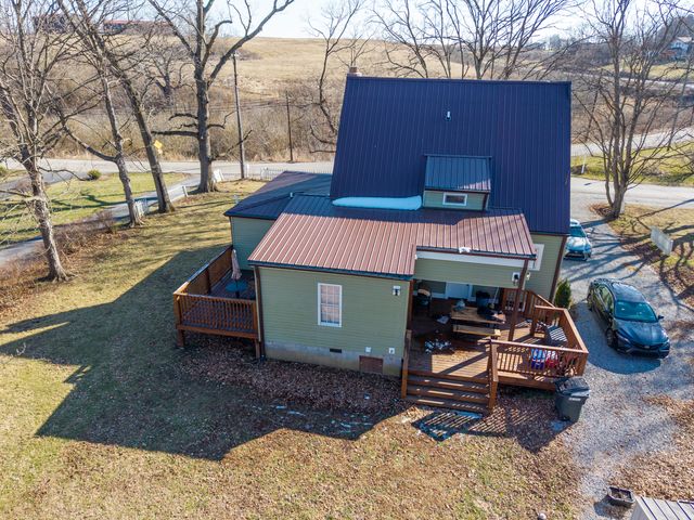 327 Main Street, Paint Lick, KY 40461