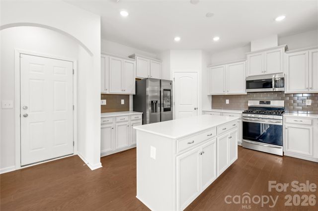 1072 Willow Bend Drive, Fort Mill, SC 29708