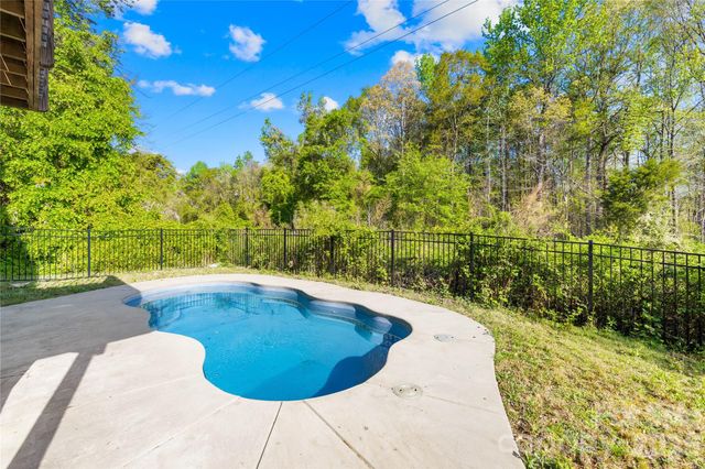 1072 Willow Bend Drive, Fort Mill, SC 29708