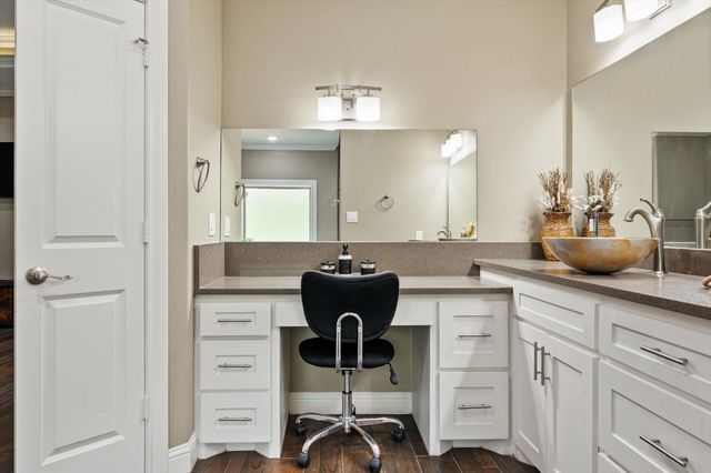 9025 Water Buck Lane, Conroe, TX 77303