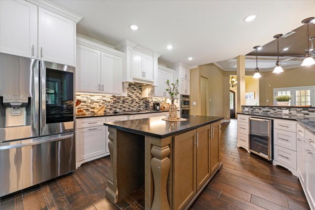 9025 Water Buck Lane, Conroe, TX 77303