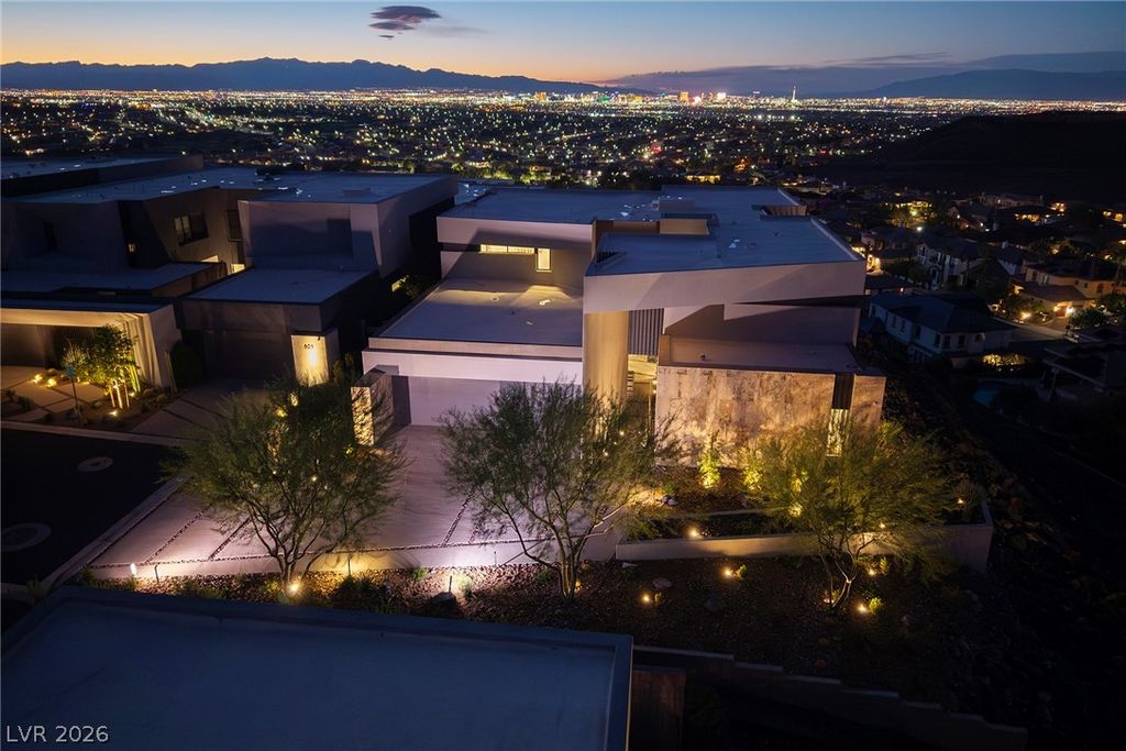 810 Dragons Eye Drive, Henderson, NV 89012 — exterior