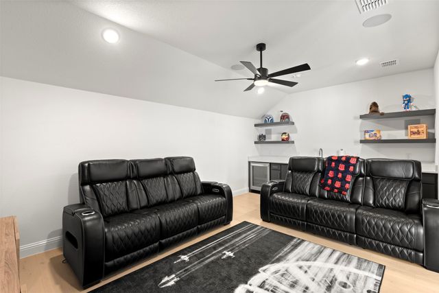 1708 Breezy Brook Lane, Argyle, TX 76226