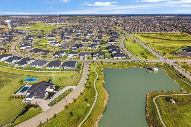 1708 Breezy Brook Lane, Argyle, TX 76226