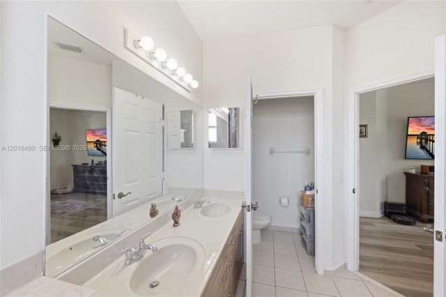 4980 SW 137th Ter, Miramar, FL 33027