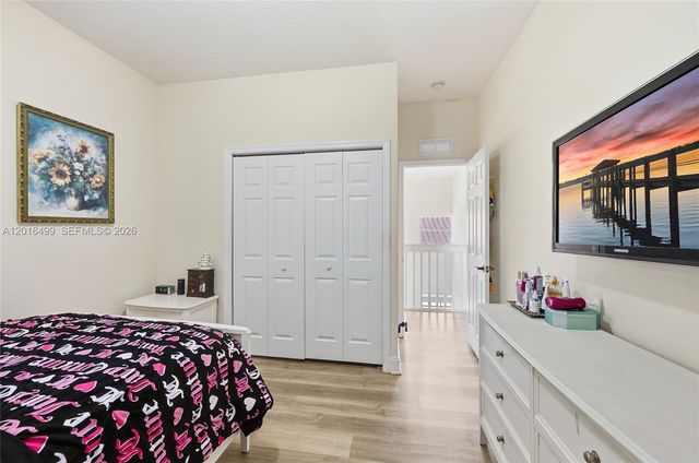 4980 SW 137th Ter, Miramar, FL 33027