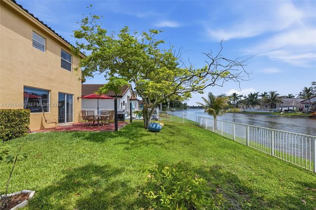 4980 SW 137th Ter, Miramar, FL 33027