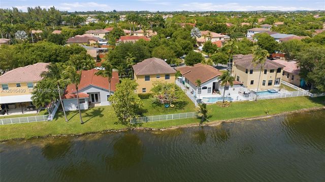 4980 SW 137th Ter, Miramar, FL 33027