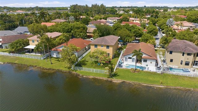4980 SW 137th Ter, Miramar, FL 33027