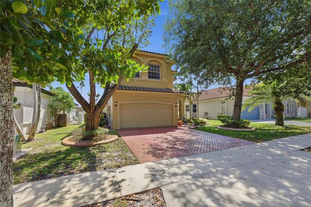4980 SW 137th Ter, Miramar, FL 33027