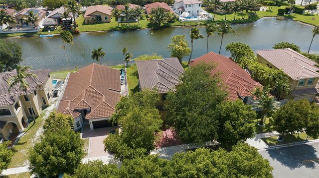 4980 SW 137th Ter, Miramar, FL 33027