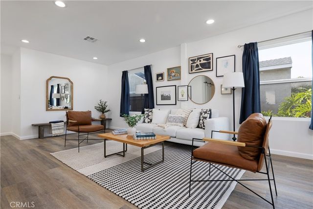 3833 Ocana Avenue, Long Beach, CA 90808