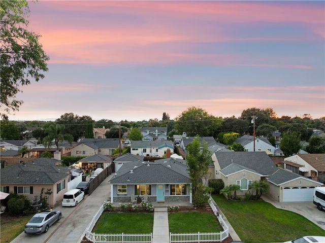 3833 Ocana Avenue, Long Beach, CA 90808
