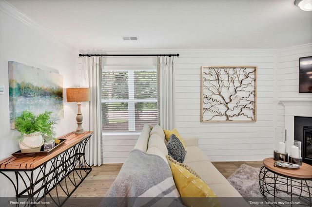 223 Central Creek Drive, Goose Creek, SC 29445