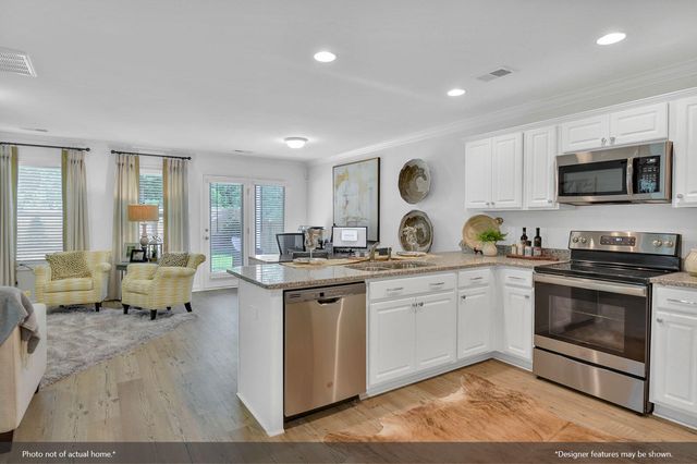 223 Central Creek Drive, Goose Creek, SC 29445