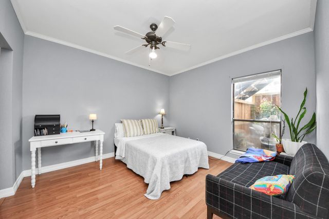 5711 Sugar Hill Drive 117, Houston, TX 77057