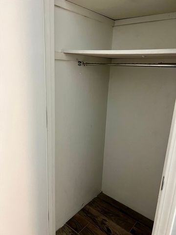 35 Prospect Street 102, Woburn, MA 01801