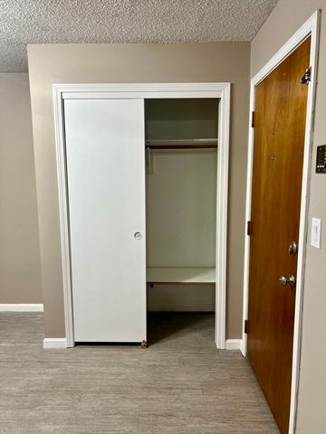 35 Prospect Street 102, Woburn, MA 01801