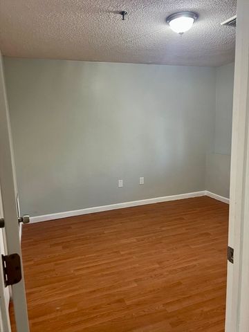 35 Prospect Street 102, Woburn, MA 01801