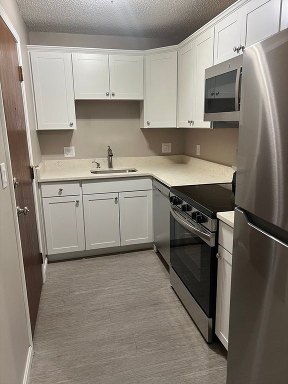 35 Prospect Street 102, Woburn, MA 01801