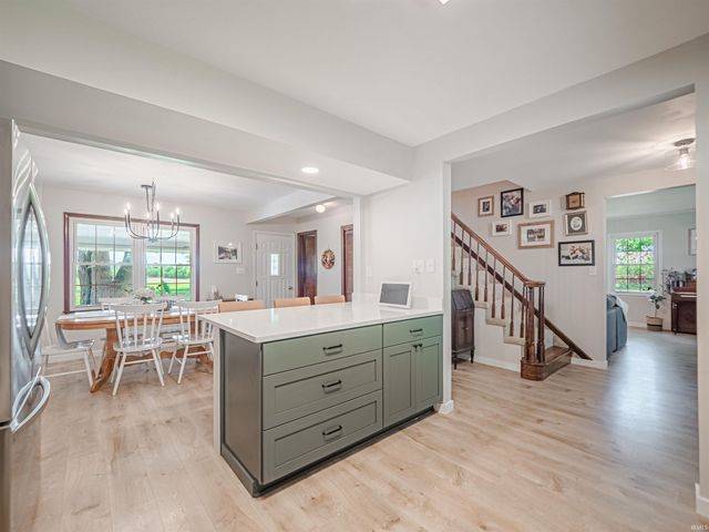 3700 Bullocktown Road, Boonville, IN 47601