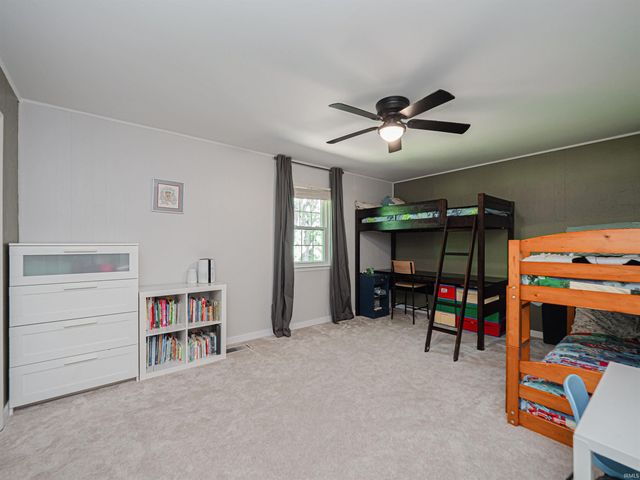 3700 Bullocktown Road, Boonville, IN 47601