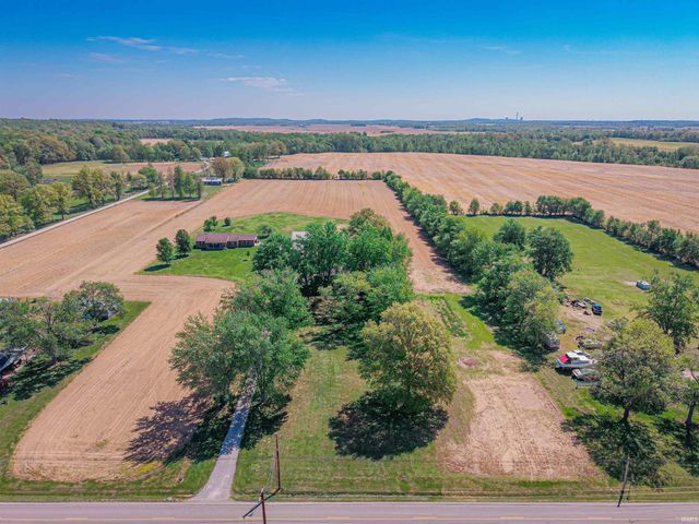 3700 Bullocktown Road, Boonville, IN 47601