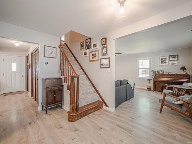 3700 Bullocktown Road, Boonville, IN 47601