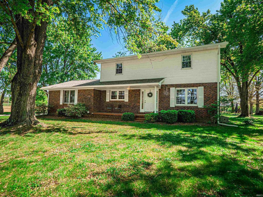 3700 Bullocktown Road, Boonville, IN 47601